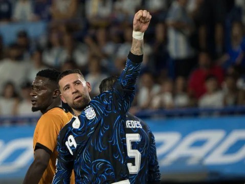 Argentina podrá contar con Otamendi desde el debut gracias a una amnistía de&nbsp;FIFA